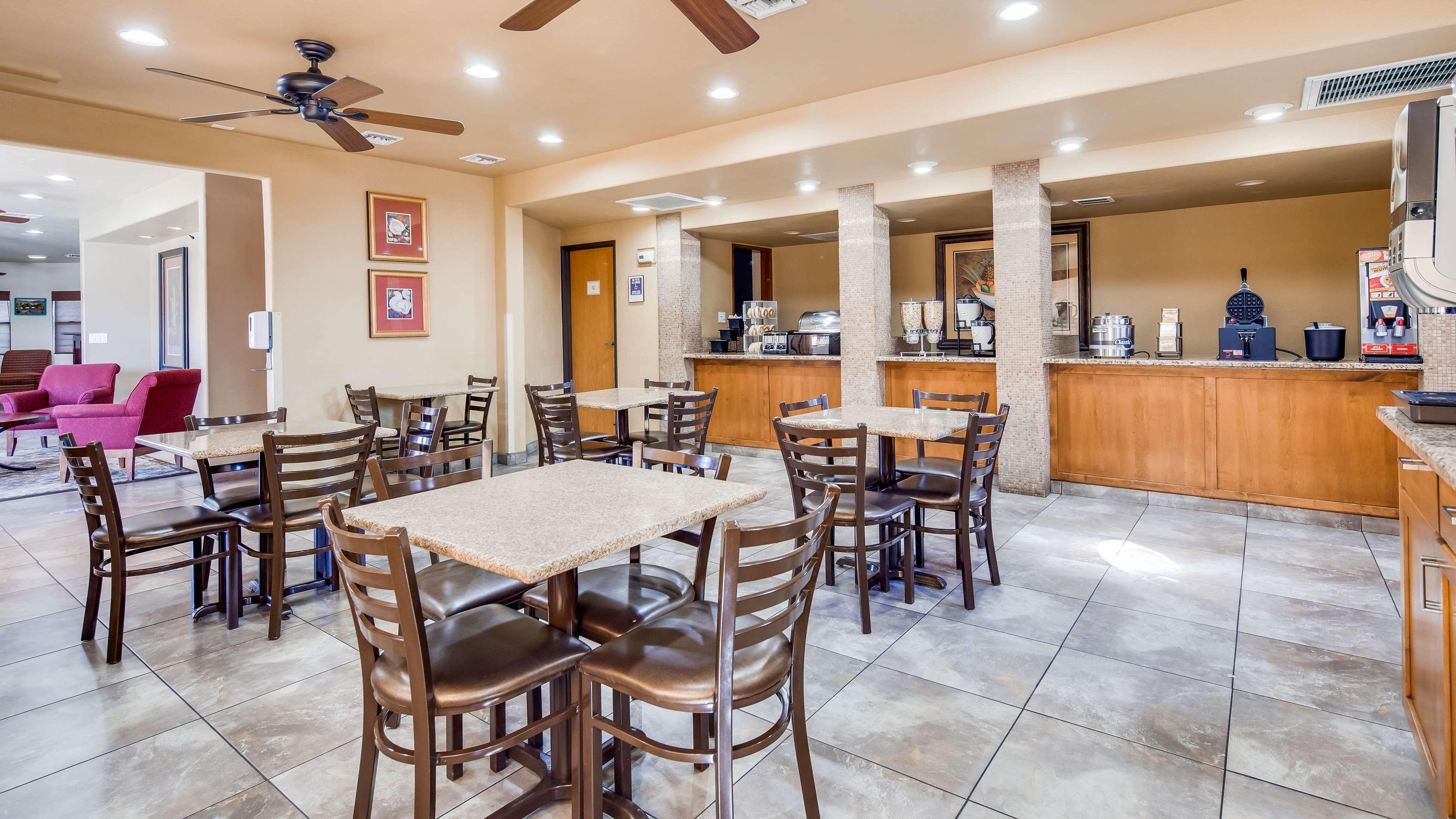 Best Western Cottonwood Inn Extérieur photo